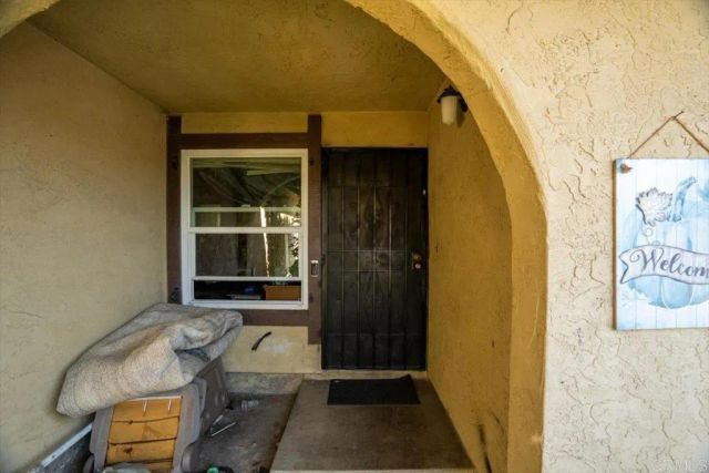 129 Diza Rd, San Ysidro, CA 92173