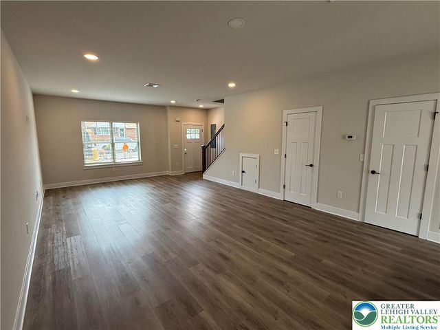 960 Hilton Street, Bethlehem City, PA 18017