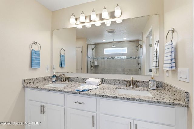 1055 Kylar Drive NW, Palm Bay, FL 32907