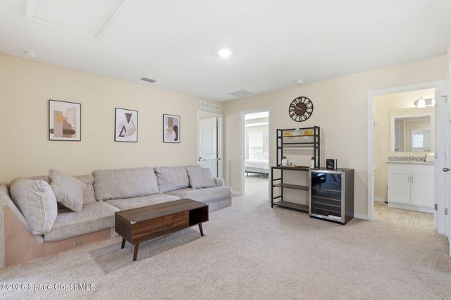 1055 Kylar Drive NW, Palm Bay, FL 32907