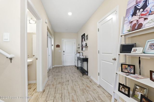 1055 Kylar Drive NW, Palm Bay, FL 32907