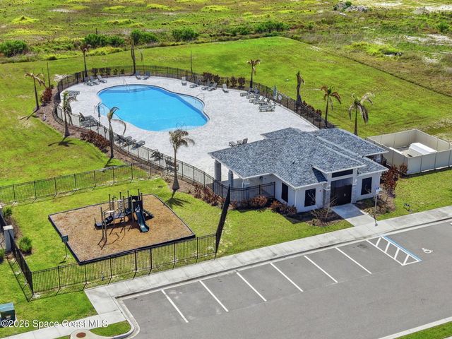 1055 Kylar Drive NW, Palm Bay, FL 32907