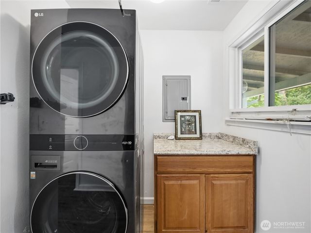 26040 108th Avenue SE, Kent, WA 98030