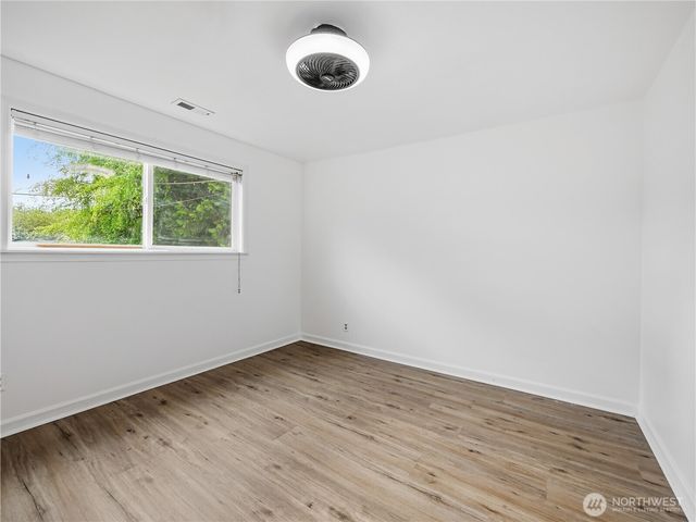 26040 108th Avenue SE, Kent, WA 98030