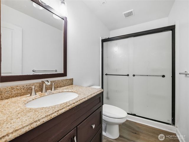 26040 108th Avenue SE, Kent, WA 98030