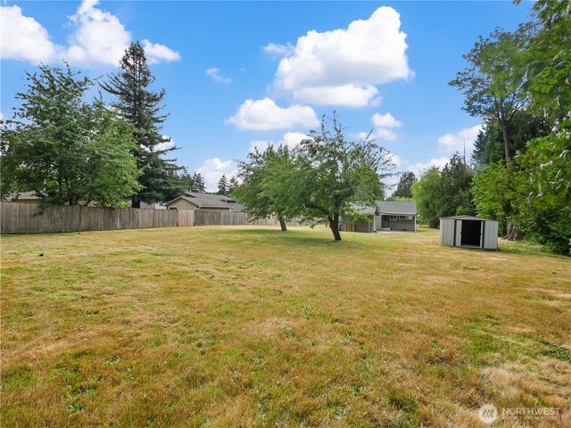 26040 108th Avenue SE, Kent, WA 98030