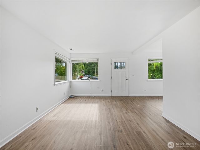 26040 108th Avenue SE, Kent, WA 98030