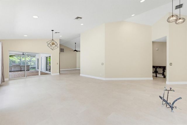 14708 Stirrup Lane, Wellington, FL 33414