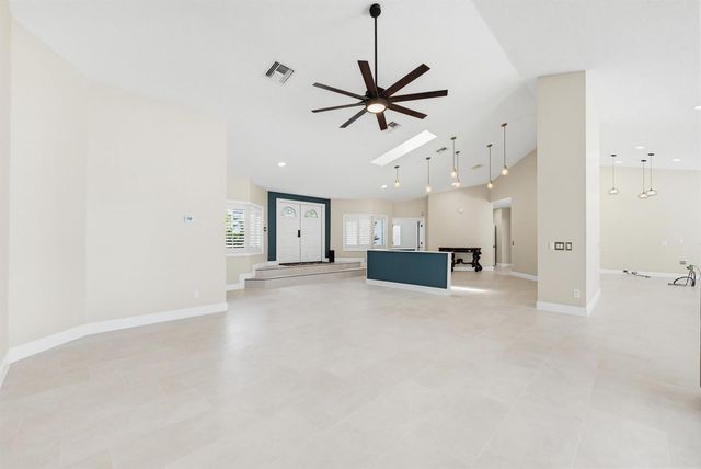 14708 Stirrup Lane, Wellington, FL 33414