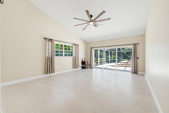 14708 Stirrup Lane, Wellington, FL 33414