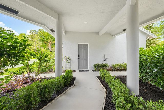 14708 Stirrup Lane, Wellington, FL 33414