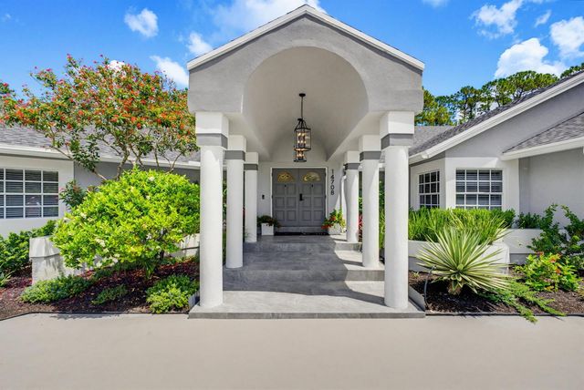 14708 Stirrup Lane, Wellington, FL 33414