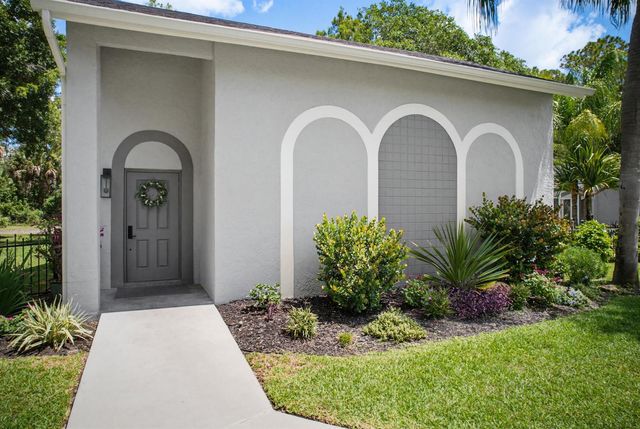 14708 Stirrup Lane, Wellington, FL 33414