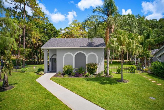 14708 Stirrup Lane, Wellington, FL 33414