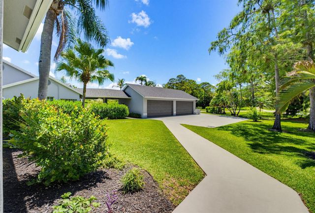 14708 Stirrup Lane, Wellington, FL 33414