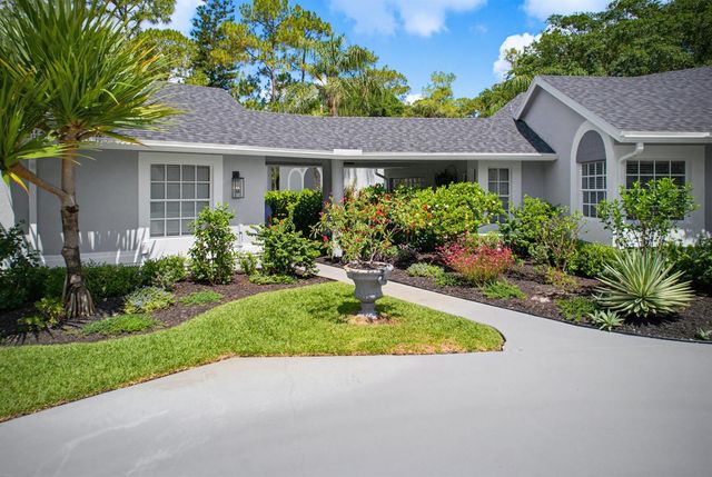 14708 Stirrup Lane, Wellington, FL 33414