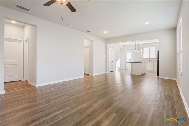 1121 Aurora Grove Bend, Temple, TX 76502