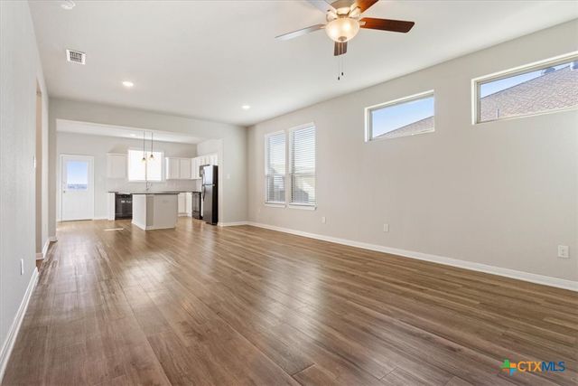 1121 Aurora Grove Bend, Temple, TX 76502