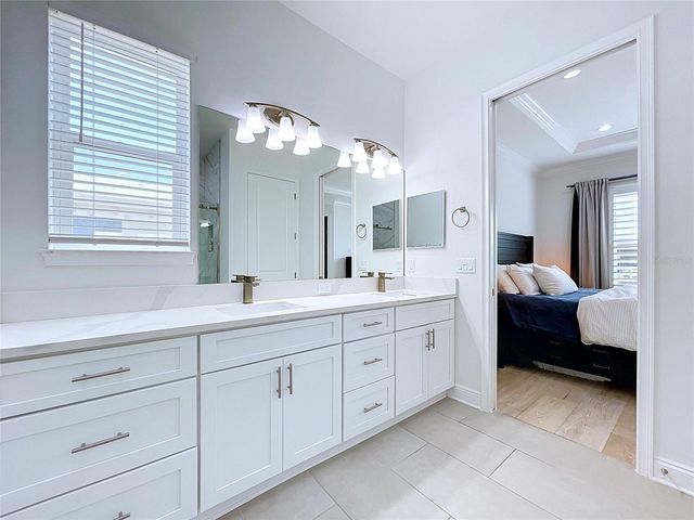 3702 W ROLAND STREET 3, Tampa, FL 33609
