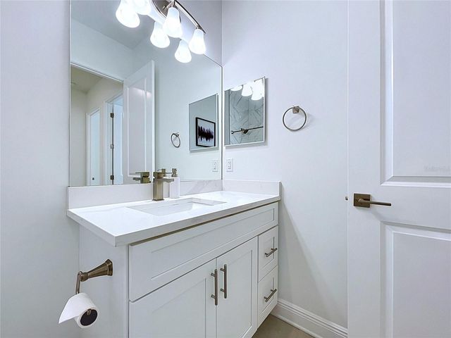 3702 W ROLAND STREET 3, Tampa, FL 33609