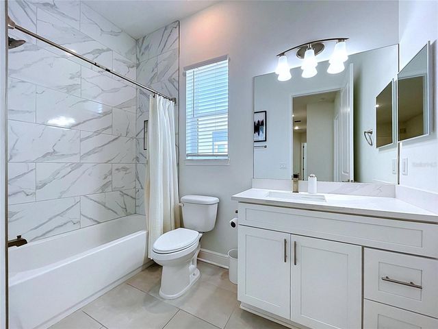 3702 W ROLAND STREET 3, Tampa, FL 33609