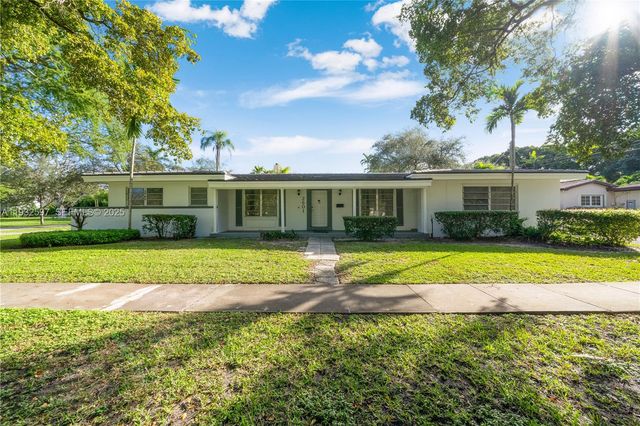 2601 Cordova St, Coral Gables, FL 33134