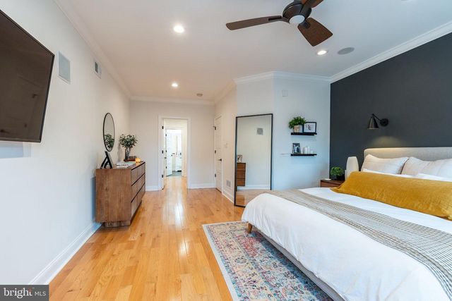 436 MANTON ST, Philadelphia, PA 19147