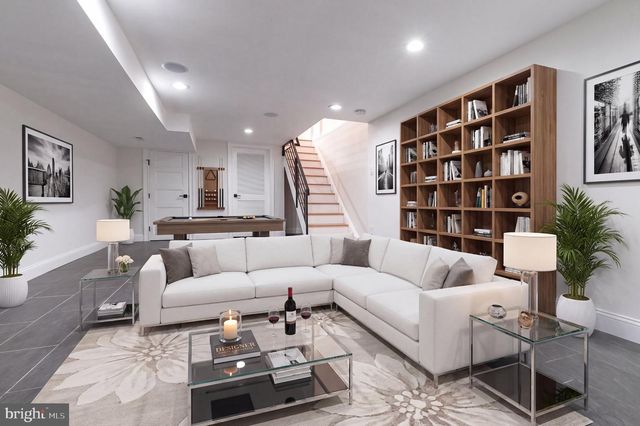 436 MANTON ST, Philadelphia, PA 19147