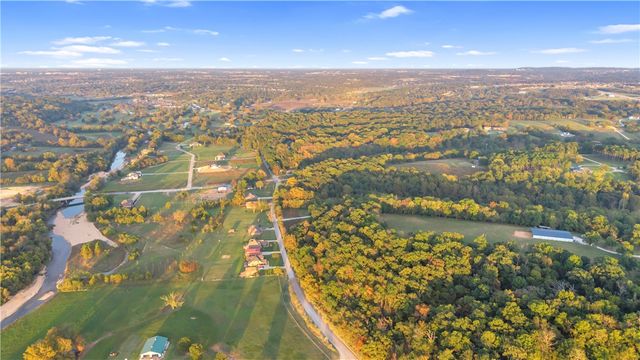 12973 Colonel Myers Road, Bentonville, AR 72713