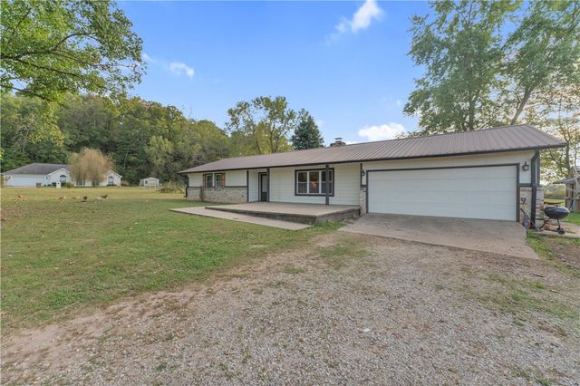 12973 Colonel Myers Road, Bentonville, AR 72713
