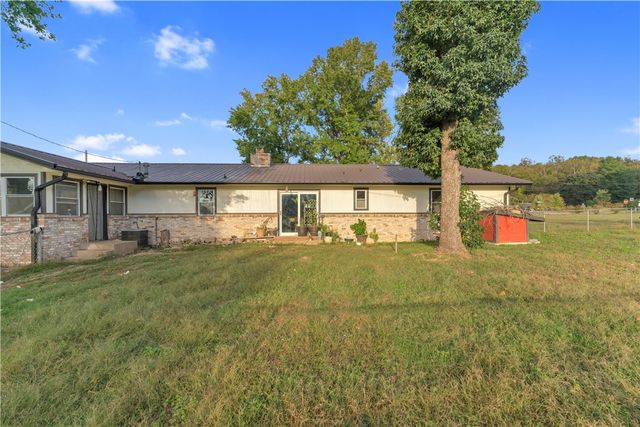 12973 Colonel Myers Road, Bentonville, AR 72713