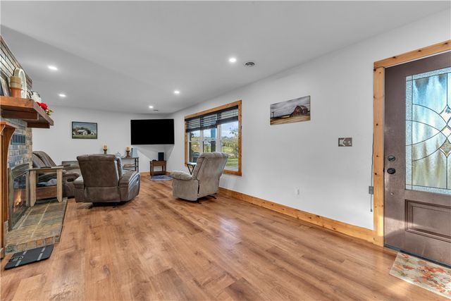 12973 Colonel Myers Road, Bentonville, AR 72713