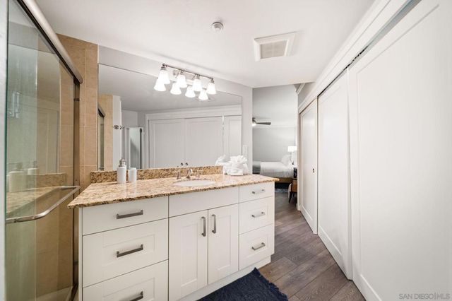 1221 Parker Pl 21, San Diego, CA 92109