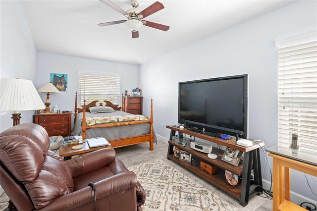 5649 AUTUMN SHIRE DRIVE, Zephyrhills, FL 33541