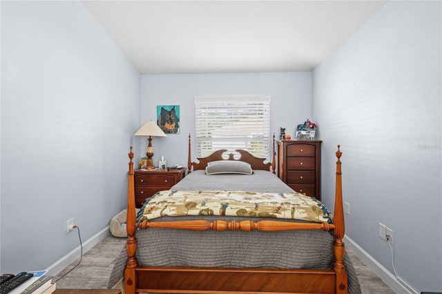 5649 AUTUMN SHIRE DRIVE, Zephyrhills, FL 33541