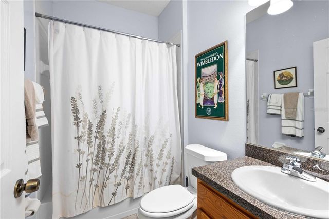 5649 AUTUMN SHIRE DRIVE, Zephyrhills, FL 33541