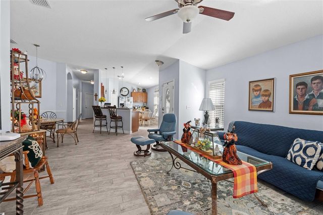 5649 AUTUMN SHIRE DRIVE, Zephyrhills, FL 33541