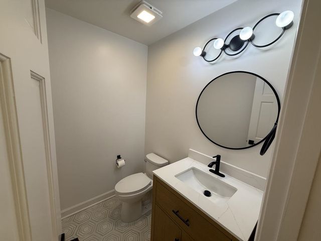 2118 HUNDRED OAKS CV, Germantown, TN 38139