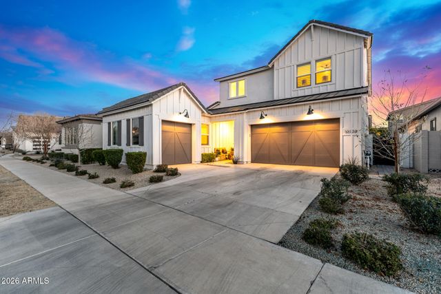 10133 E TOLEDO Avenue, Mesa, AZ 85212