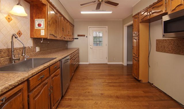 730 Indiana Street, Graham, TX 76450