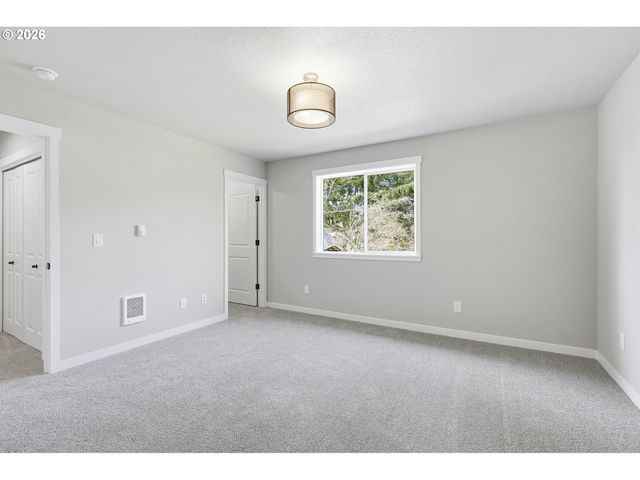 3163 Ne 117th Ave, Portland, OR 97220