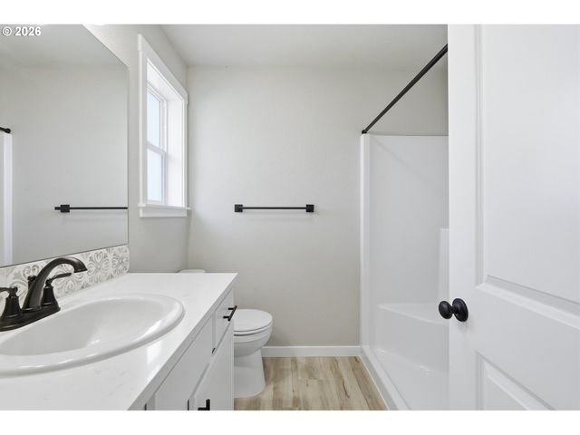 3163 Ne 117th Ave, Portland, OR 97220