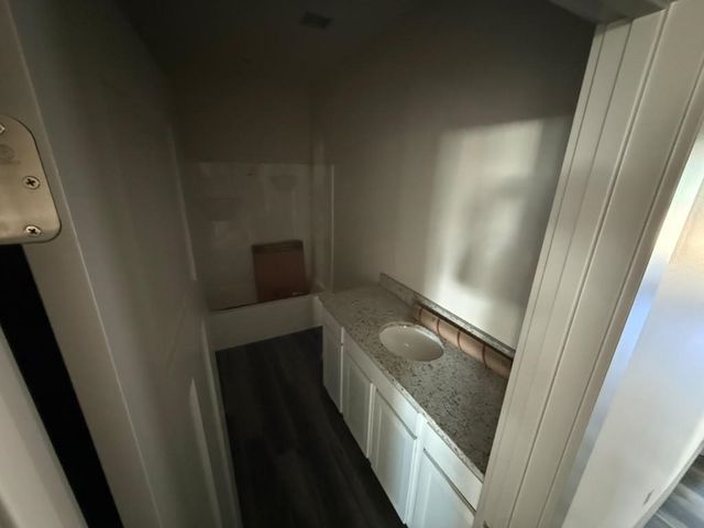 5091 N Toben Dr., Bel Aire, KS 67226