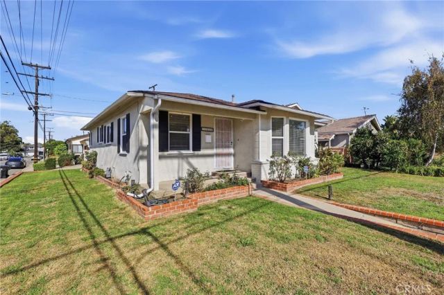 22939 Ocean Avenue, Torrance, CA 90505