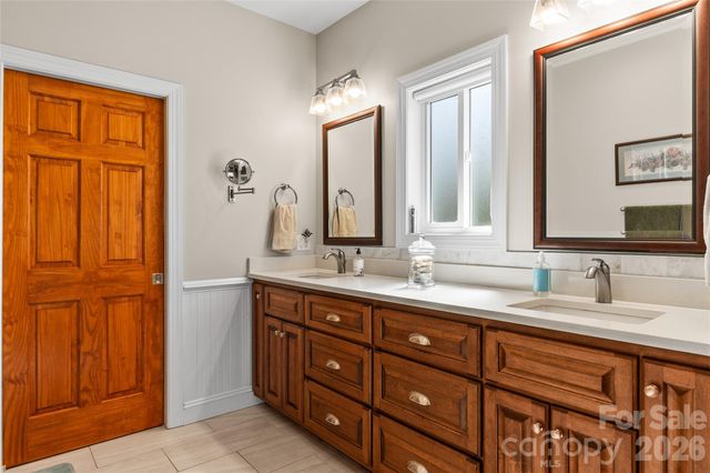 1103 River Ridge Way, Lenoir, NC 28645