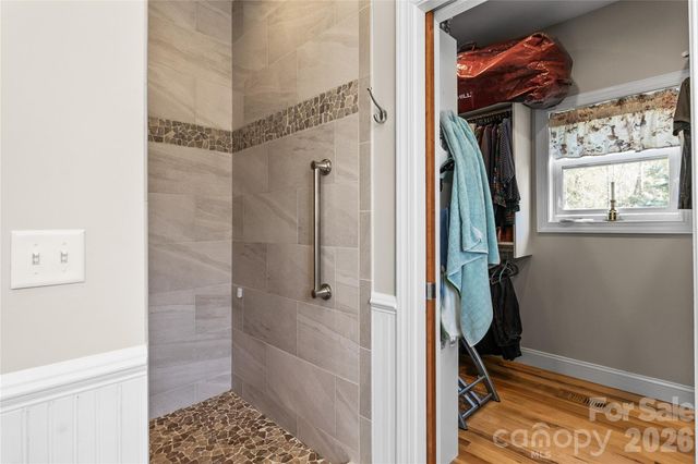 1103 River Ridge Way, Lenoir, NC 28645