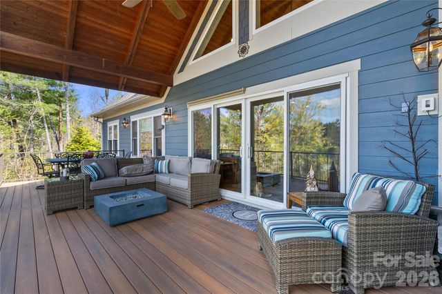 1103 River Ridge Way, Lenoir, NC 28645