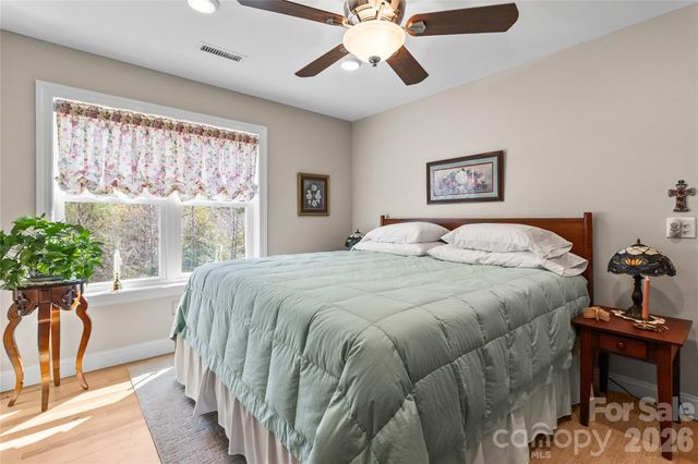 1103 River Ridge Way, Lenoir, NC 28645