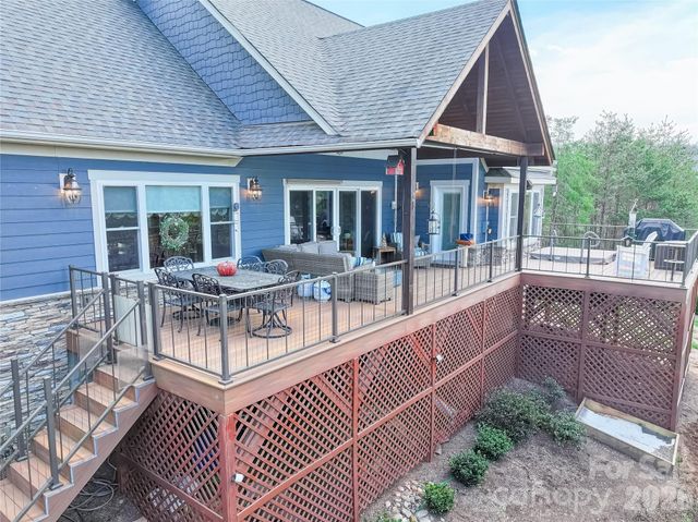 1103 River Ridge Way, Lenoir, NC 28645