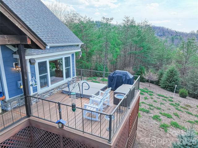 1103 River Ridge Way, Lenoir, NC 28645